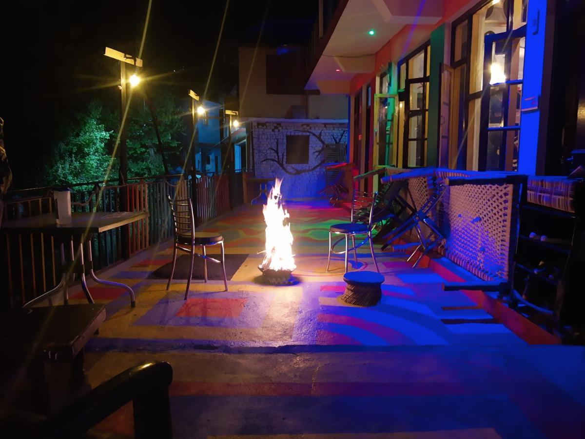 הוסטל מקלוד גאנג' La Vaca India Mcleodganj מראה חיצוני תמונה
