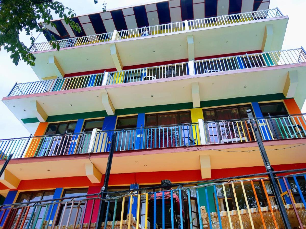הוסטל מקלוד גאנג' La Vaca India Mcleodganj מראה חיצוני תמונה