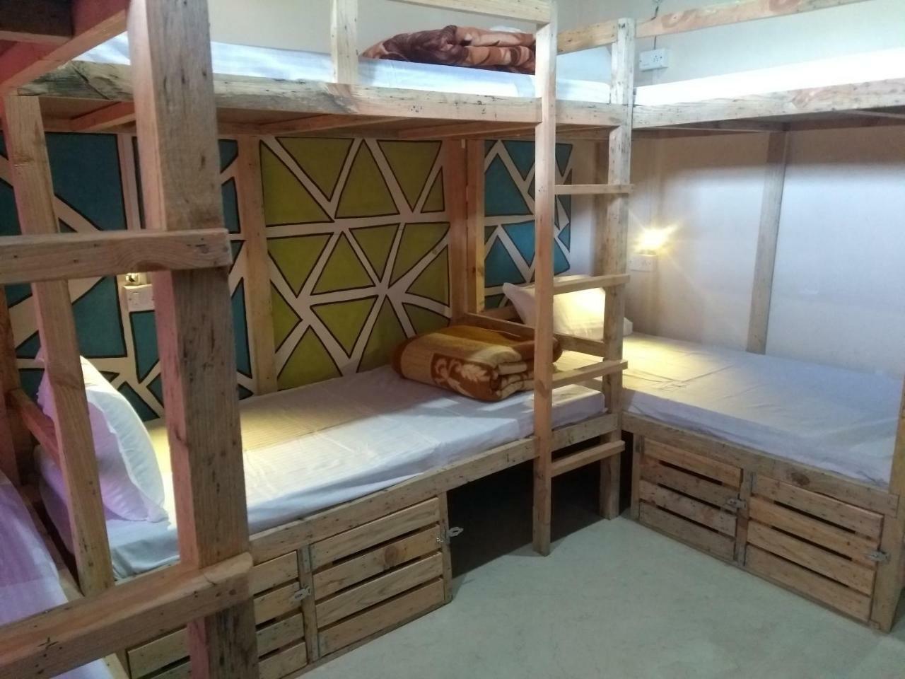 הוסטל מקלוד גאנג' La Vaca India Mcleodganj מראה חיצוני תמונה
