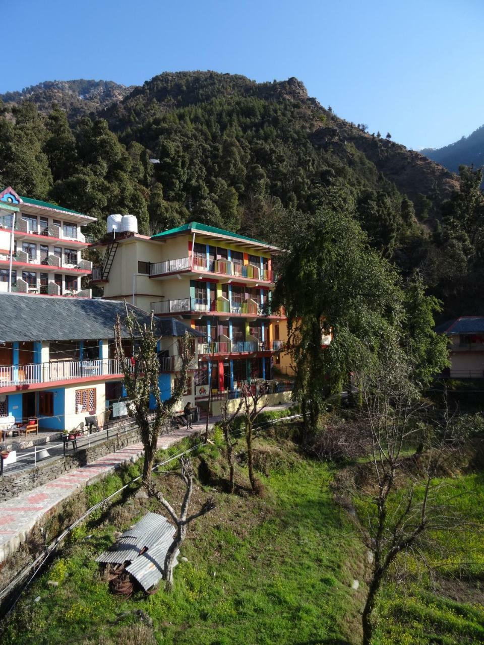 הוסטל מקלוד גאנג' La Vaca India Mcleodganj מראה חיצוני תמונה
