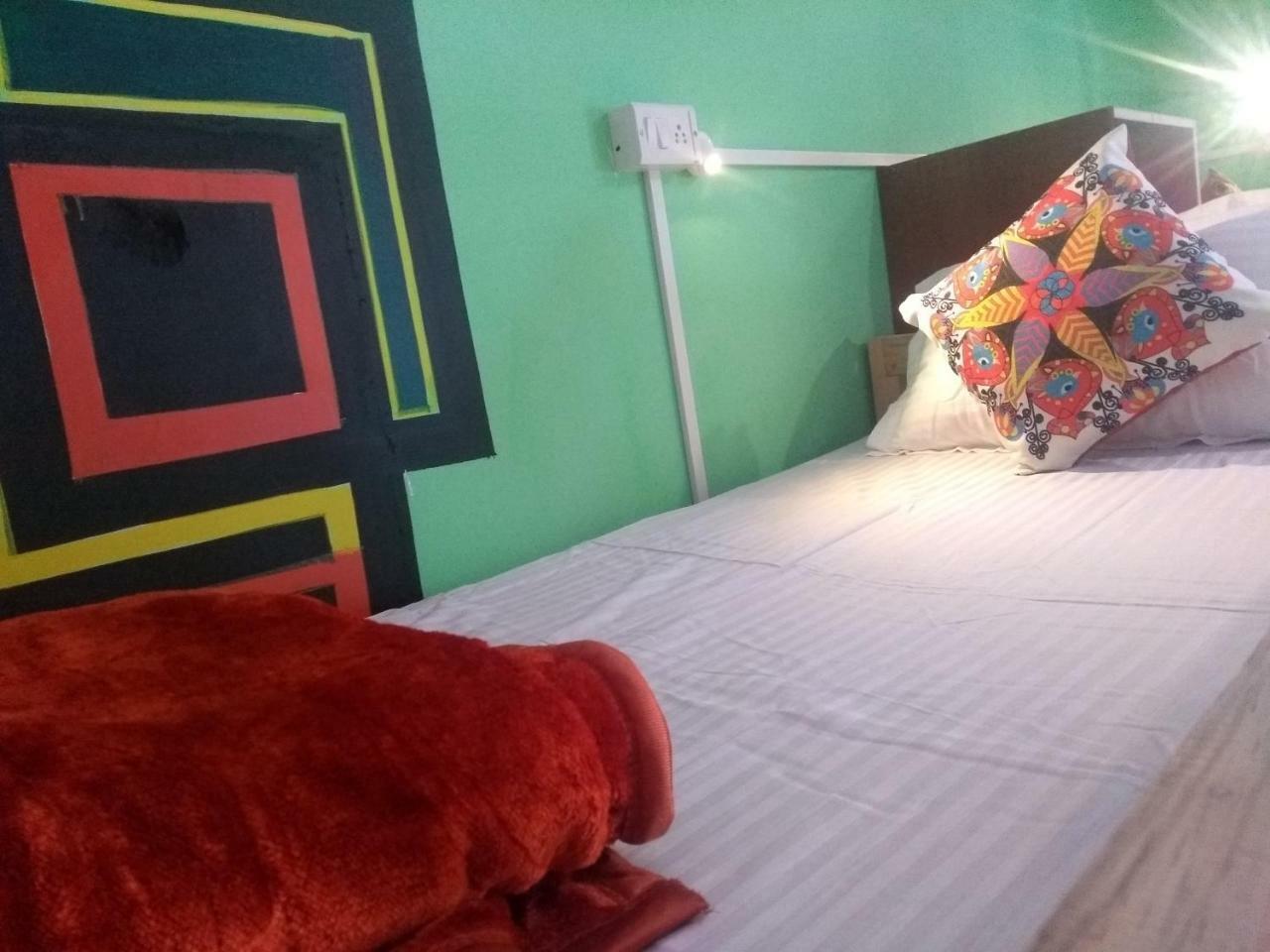 הוסטל מקלוד גאנג' La Vaca India Mcleodganj מראה חיצוני תמונה