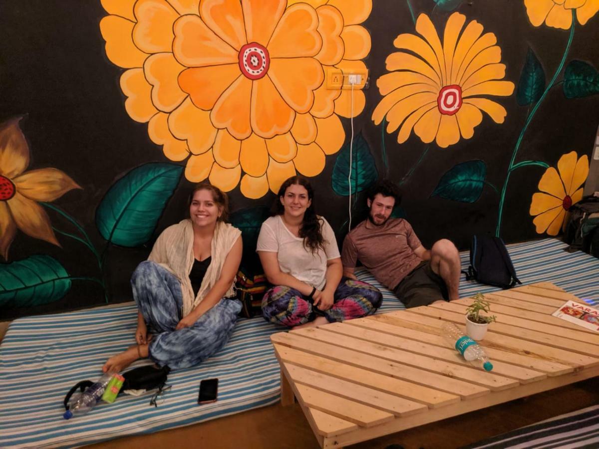 הוסטל מקלוד גאנג' La Vaca India Mcleodganj מראה חיצוני תמונה
